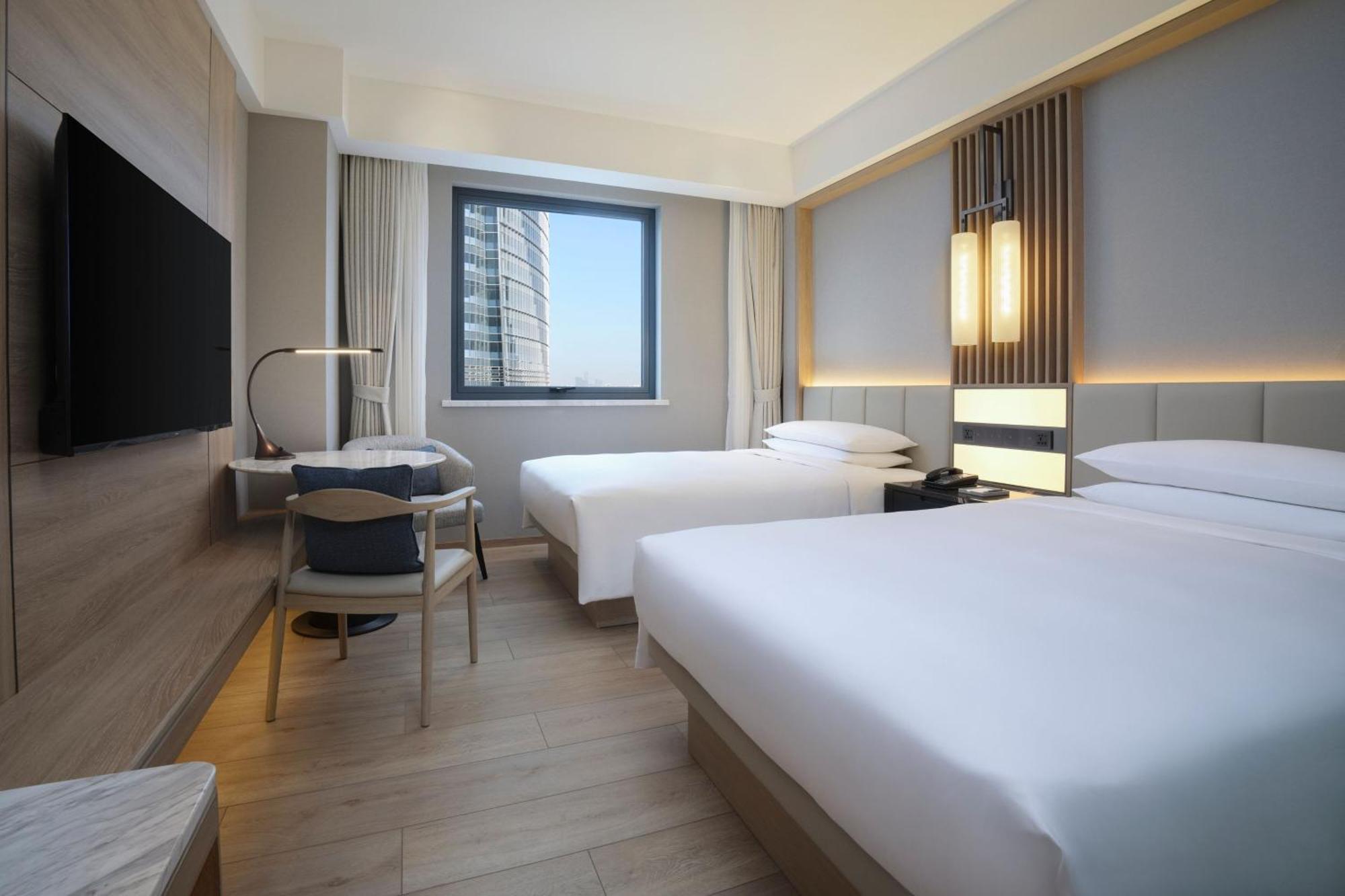 Courtyard By Marriott Shanghai Xujiahui מראה חיצוני תמונה
