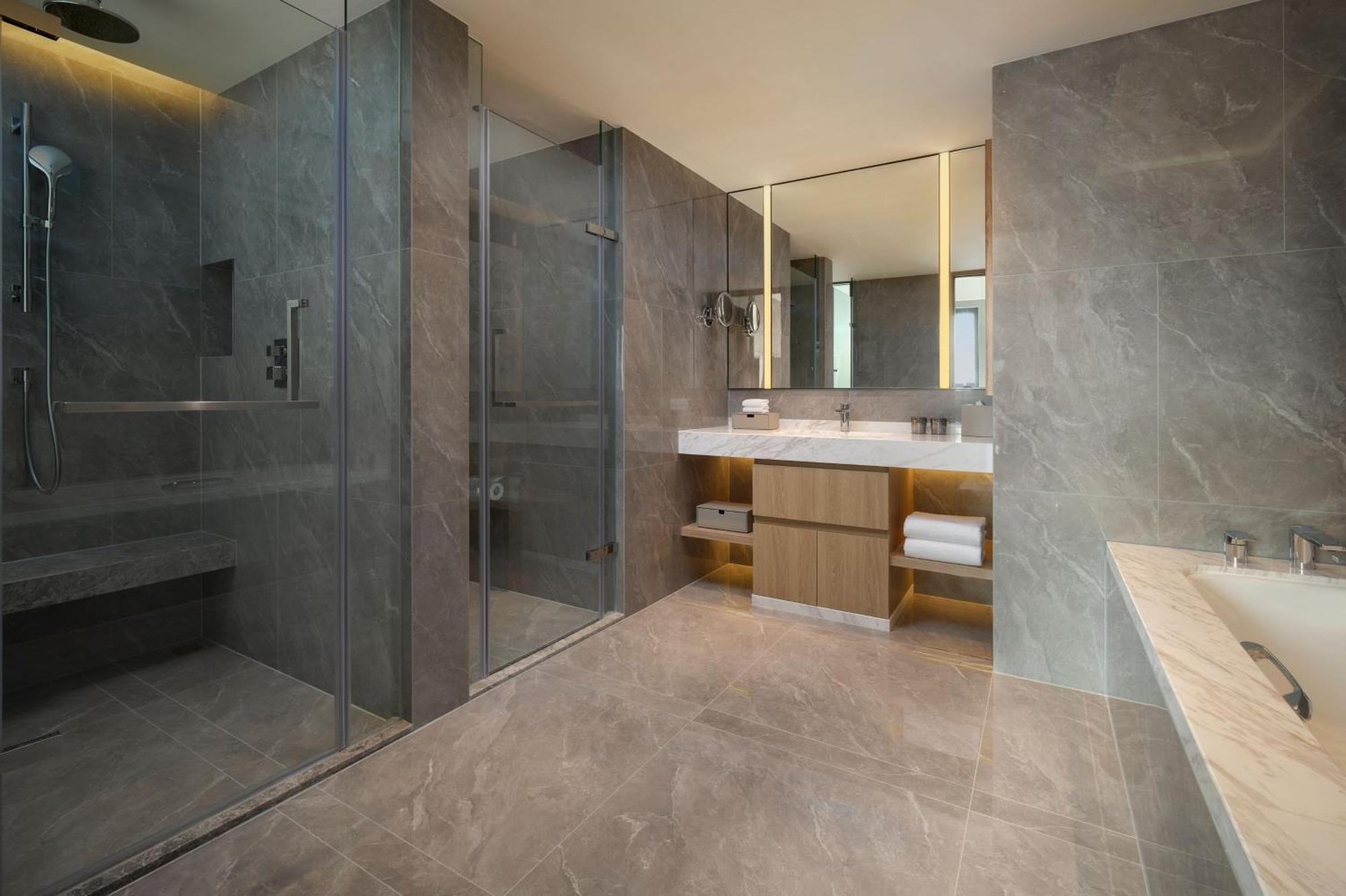 Courtyard By Marriott Shanghai Xujiahui מראה חיצוני תמונה