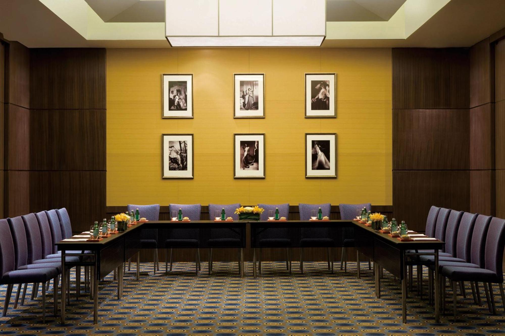 Courtyard By Marriott Shanghai Xujiahui מראה חיצוני תמונה